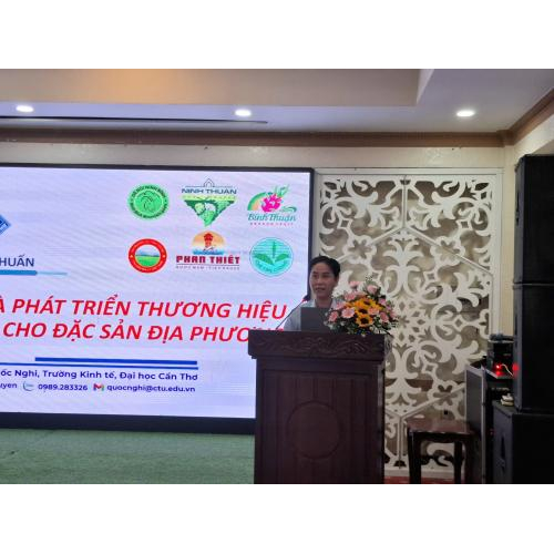 Khóa Tập Huấn Xây Dựng Và Phát Triển Thương Hiệu Cho Đặc Sản Địa Phương