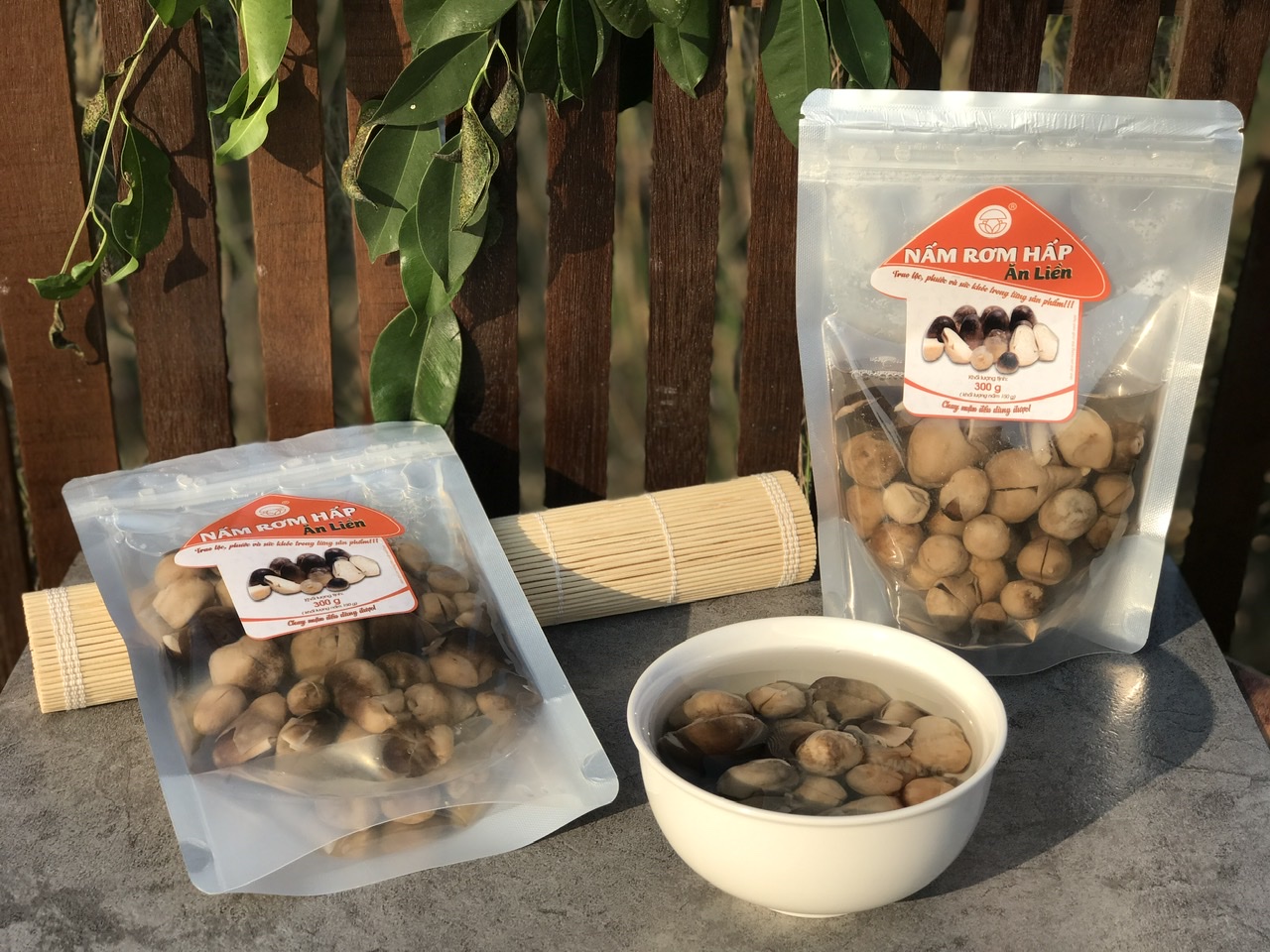 100g nấm rơm chưa bao nhiêu calo?