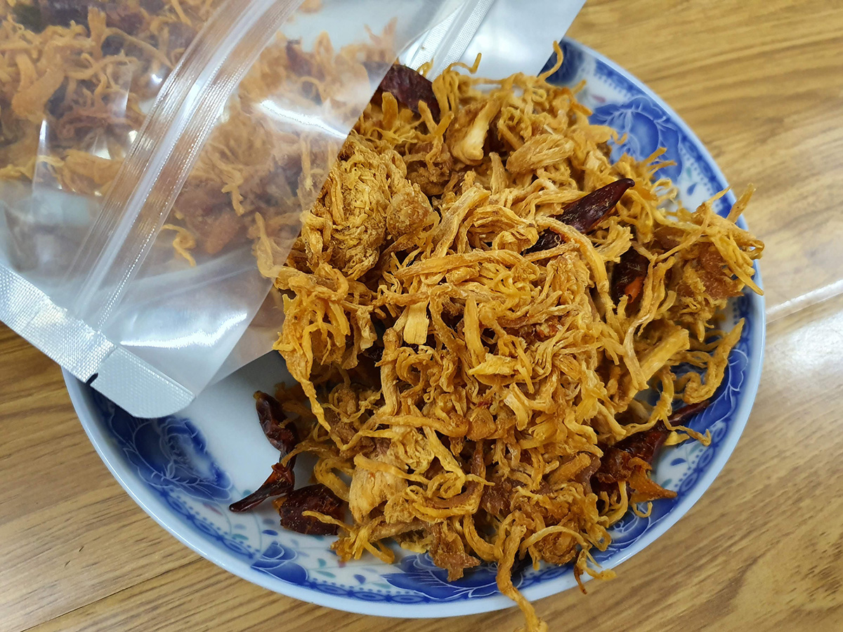 Sử dụng nguyên liệu tươi và an toàn