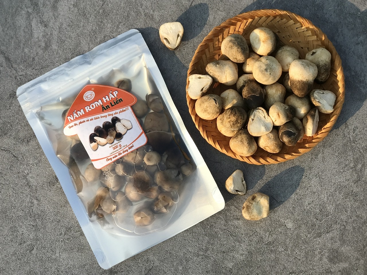 Cháo tôm nấm rơm