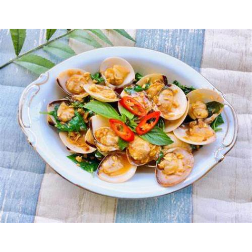 Nghêu Xào Lá Quế