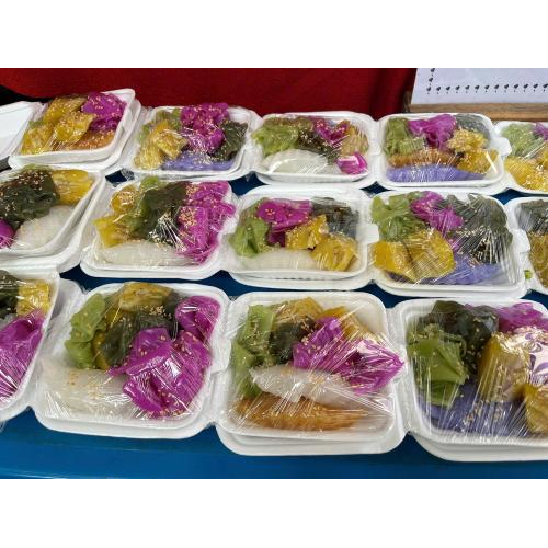 Thưởng thức buffet bánh xèo, bánh cống đậm chất miền Tây