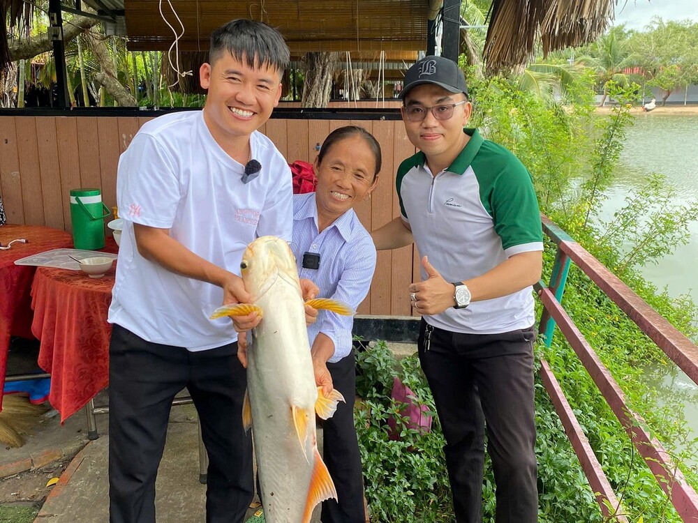 2. Câu cá thư giãn và thưởng thức thành phẩm