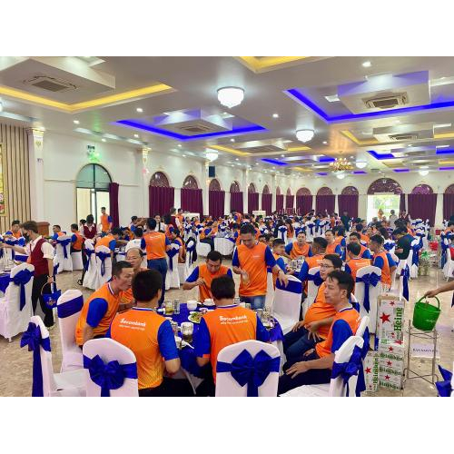 🍽️ Gala lunch – Thưởng thức ẩm thực ngon miệng