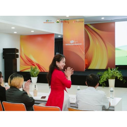 Lễ Ký Kết Hợp Tác Truyền Thông Giữa Hiền Nương Farm Và Sinh Viên FPT Cần Thơ