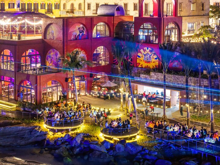 Sun Bavaria GastroPub – Khán đài lý tưởng để đón xem show diễn