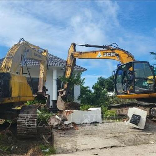 Xử Lý Vi Phạm Pháp Luật Lĩnh Vực Đất Đai Trên Đảo Phú Quốc