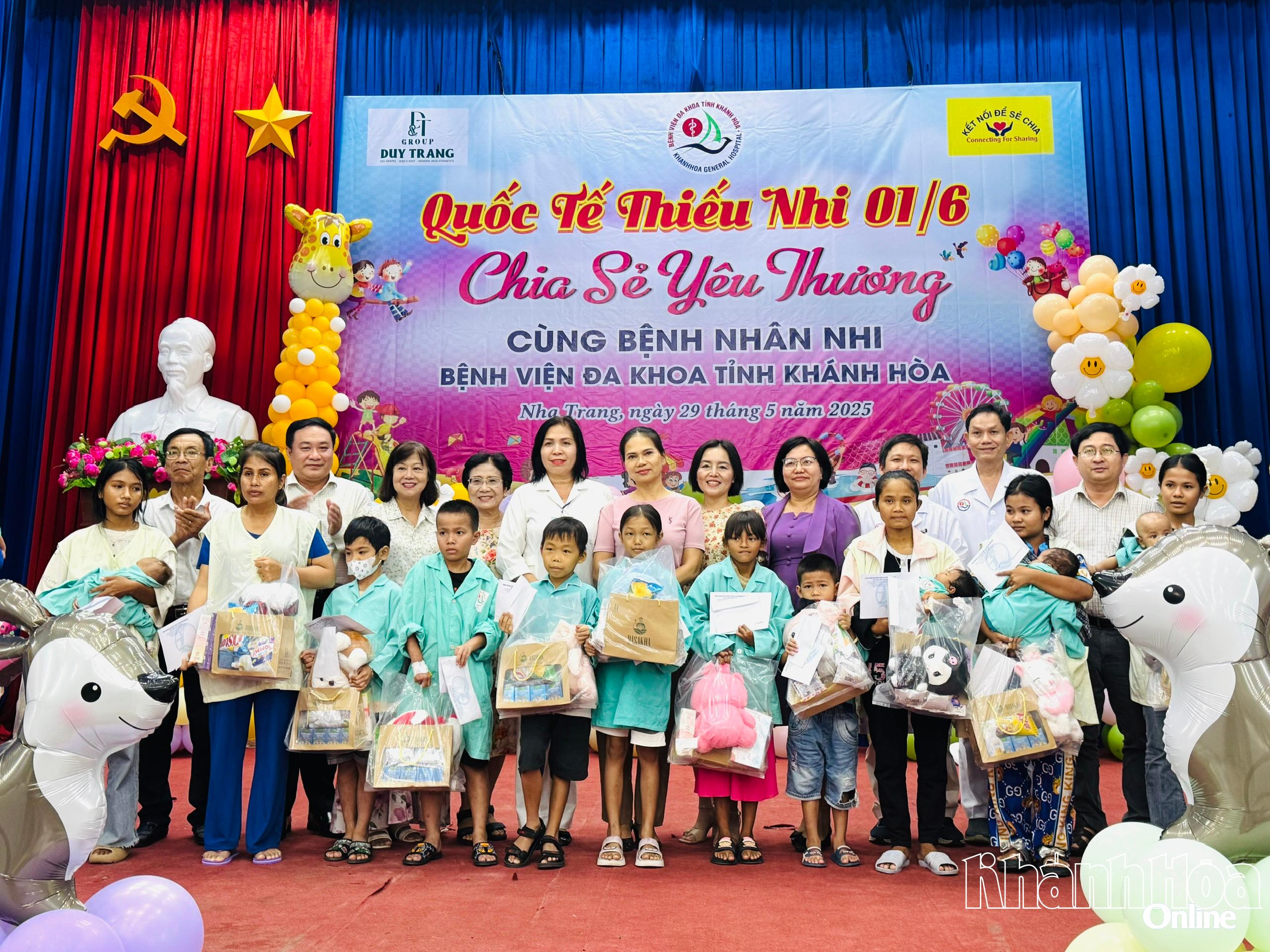Bệnh viện Đa khoa Khánh Hòa tổ chức “Ngày hội của bé” ấm áp cho hơn 200 bệnh nhi