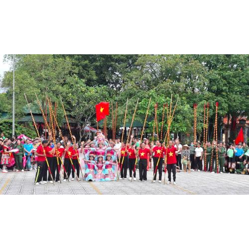 Sôi nổi Ngày hội Văn hóa, Thể thao các dân tộc xã Đạ Tẻh