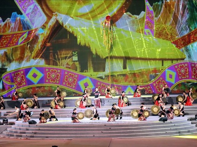Khai mạc Carnaval Hạ Long, lần cuối lễ hội được tổ chứ