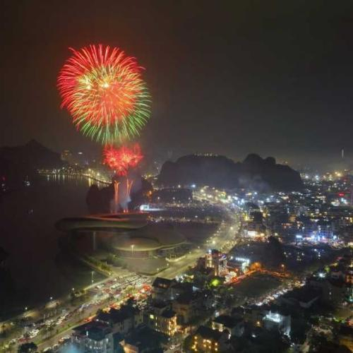 Quảng Ninh Sẽ Tổ Chức Chương Trình Nghệ Thuật Đặc Biệt Và Bắn Pháo Hoa Chào Mừng Chính Quyền Địa Phương 2 Cấp Vào Tối 1/7