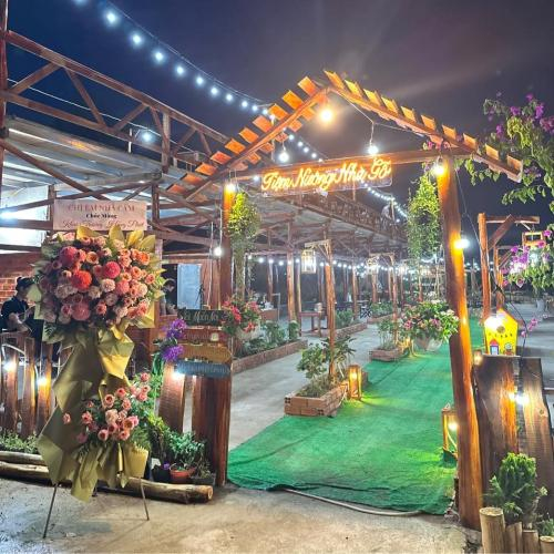 Tiệm Nướng Nhà Gỗ