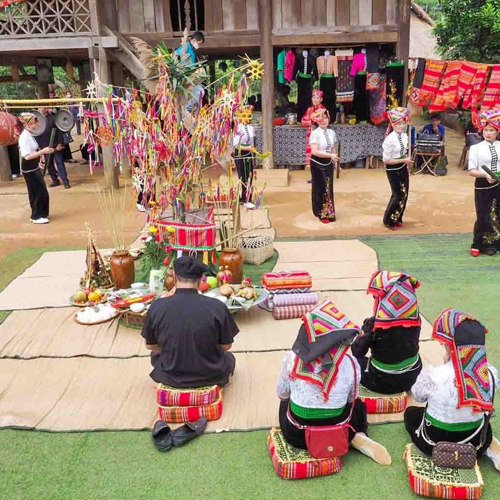 Lễ Hội Cầu Mưa