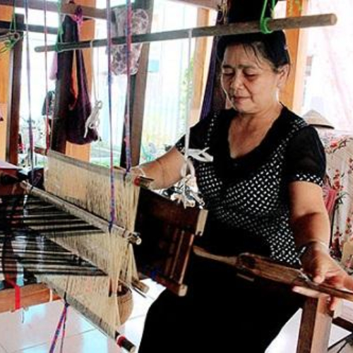 Làng Nghề Dệt Thổ Cẩm Sơn La