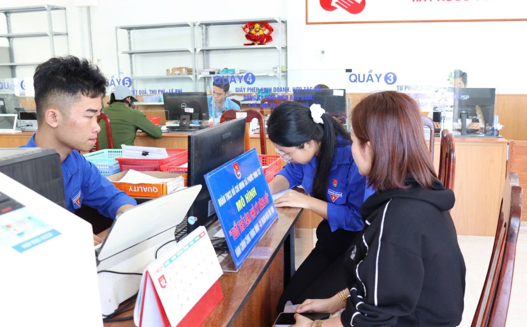 Tây Ninh phát động phong trào thi đua đổi mới sáng tạo và chuyển đổi số