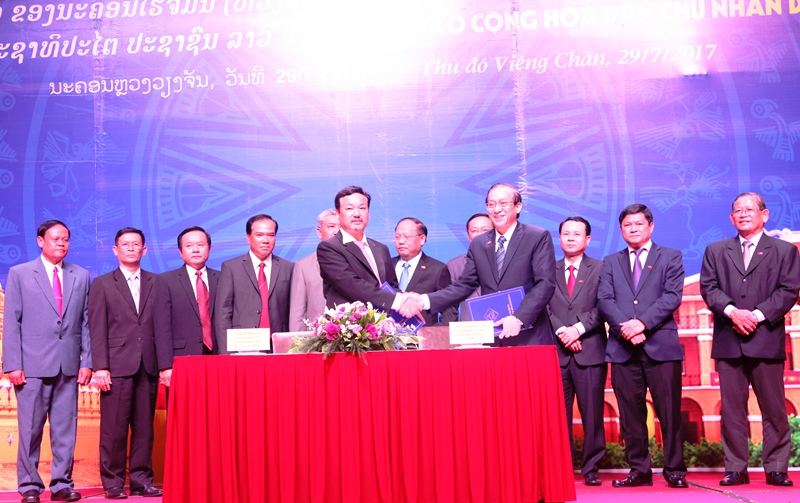 Hội nghị xúc tiến thương mại, đầu tư TPHCM – Vientiane mở rộng cơ hội hợp tác