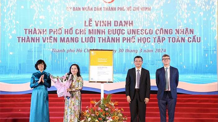 Được UNESCO vinh danh là Thành phố học tập toàn cầu