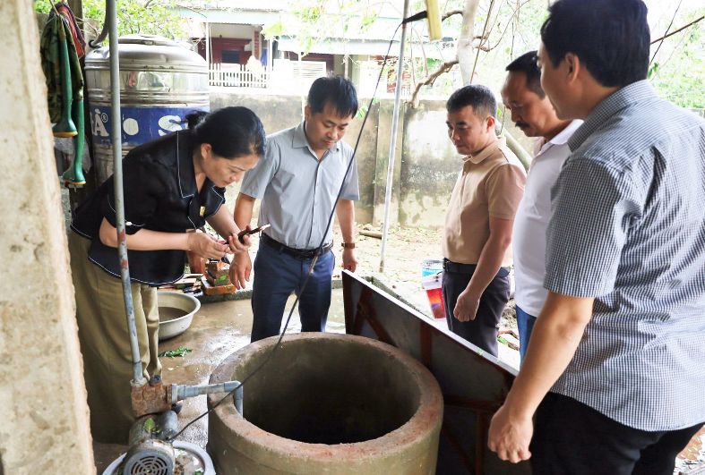 Hà Tĩnh triển khai xử lý môi trường, phòng chống dịch sau mưa bão