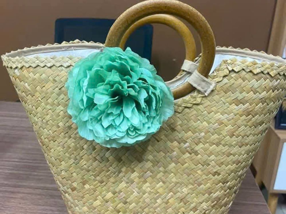 Lựa Chọn Giỏ Cỏ Bàng Cho Phụ Nữ