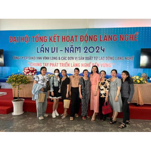 Giới Thiệu
