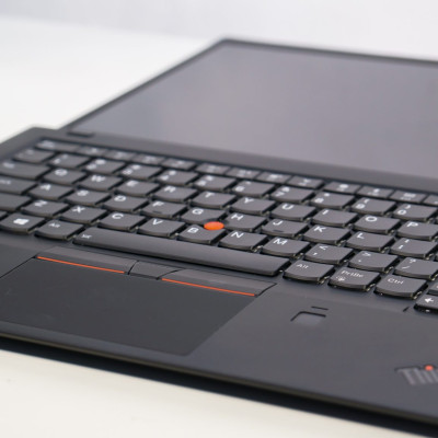 LAPTOP Thinkpad X1 Carbon Gen 6 | I7 – 8550U | Ram 16GB | SSD 512GB | 14″ Full HD | Card On