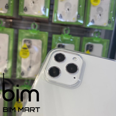 Ốp lưng  VuCase dẻo trong suốt dành cho iPhone 13 Pro - Hàng Chính Hãng