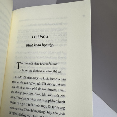 (bìa cứng) ĐƯỜNG TỚI QUỐC HỘI CỦA NỮ NGHỊ SĨ PHÁP GỐC VIỆT ĐẦU TIÊN (Phần 1: Tiểu sử) - Stéphanie Do - Omega Plus