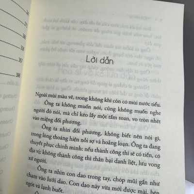 MỘT HỌA SĨ CHẾT RỒI THÀNH DANH ĐÃ TRỞ LẠI - Trương Hàn Tự - Losedow dịch - Nhã Nam - Nhà xuất bản Hà Nội.