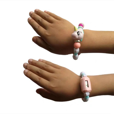 Vòng tay trẻ em biến hình thú Twisty Petz - Hươu (Màu ngẫu nhiên)