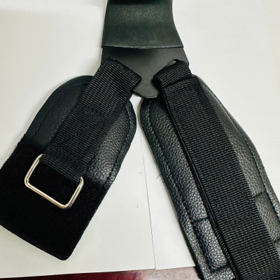 (1 ĐÔI )Quấn Cổ Tay Da Tập Xà Đơn Có Móc,Găng Tay Có Móc Nâng Tạ,móc sắt sơn tỉnh điện bọc đệm Nhám