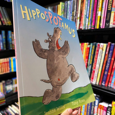 Sách - Hippospotamus by Jeanne Willis - Sách ngoại văn, sách thiếu nhi tiếng Anh, bìa mềm, nhập khẩu UK