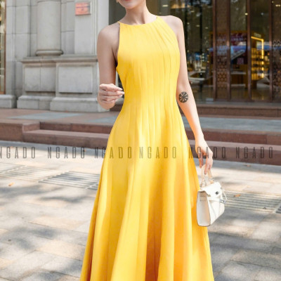 Đầm vàng chanh cổ yếm NGADO , đầm cổ yếm , đầm kiểu Nữ