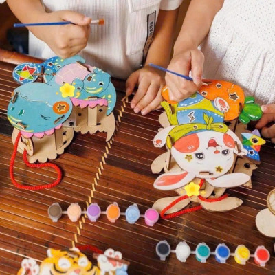 Lồng Đèn Trung Thu Gỗ Tự Tô Màu, Đèn Lồng Gỗ Thủ Công Handmade Nhiều Mẫu Dễ Thương Kèm Đèn Led - HÀNG CHÍNH HÃNG MINIIN
