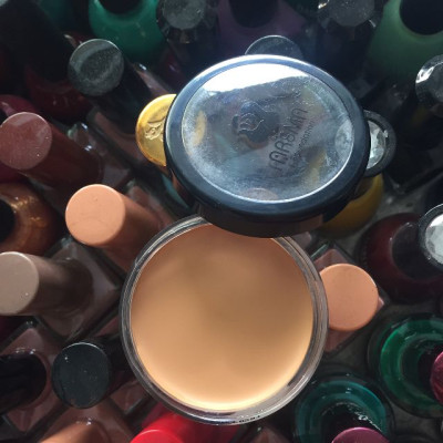 Kem che khuyết điểm Aroma Cover Foundation Hàn Quốc 14g No.13 Pink Beige tặng kèm móc khoá 