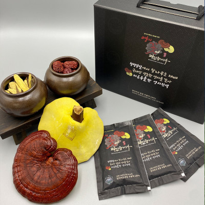 Nước tinh chất Nấm Linh Chi thanh xuân Hàn Quốc - Hộp 30 gói