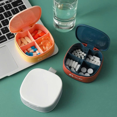Hộp Nhựa Chia Thuốc Ngày KOMONOYA - Hàng Nội Địa - Giao Màu Ngẫu Nhiên