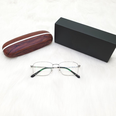 Kính Chống Ánh Sáng Xanh Gọng Titan Màu Bạc KAVI A8