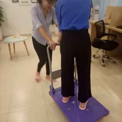 Xe đẩy hàng 4 bánh maxkiwi pt0089