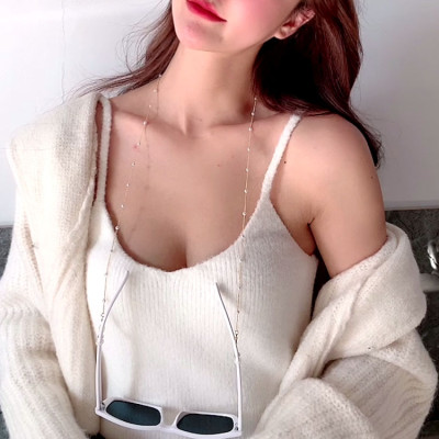 Dây đeo gọng kính chuỗi hạt châu trắng nhỏ đẹp phong cách cá tính unisex phụ kiện đeo khẩu trang đeo tai nghe không dây