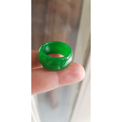 ️Nhẫn Nam Đá cẩm thạch xanh ngọc lý tươi bóng đẹp Nhẫn Ni 18mm x cao 11mm x dầy 3mm Hợp nam nữ mệnh mộc mệnh hỏa mệnh Thủy đeo ni nhỏ 18mm đẹp ạ