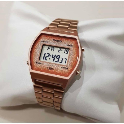 Đồng Hồ Nam Casio B640WCG-5DF