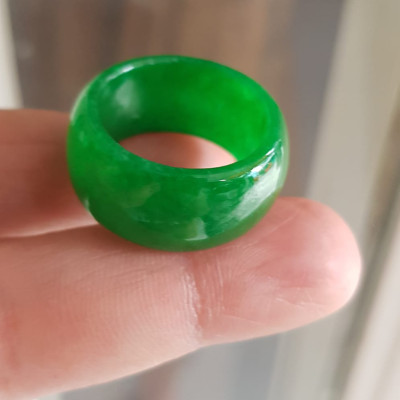 ️Nhẫn Nam Đá cẩm thạch xanh ngọc lý tươi bóng đẹp Nhẫn Ni 18mm x cao 11mm x dầy 3mm Hợp nam nữ mệnh mộc mệnh hỏa mệnh Thủy đeo ni nhỏ 18mm đẹp ạ