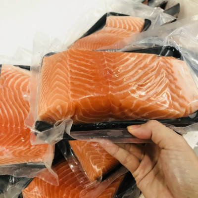 Cá hồi Nauy phile ( Khay :500-700g ) - 1kg