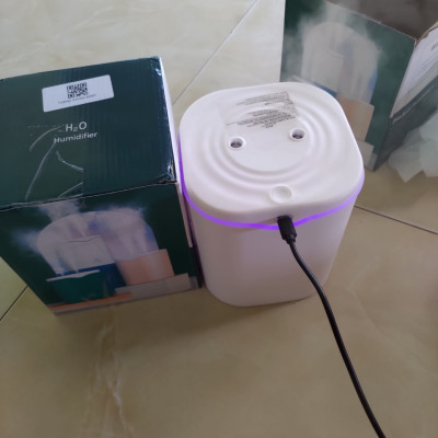 máy tạo ẩm không khí 2000ML Máy khuếch tán hương thơm siêu âm USB Máy tạo sương mù làm mát