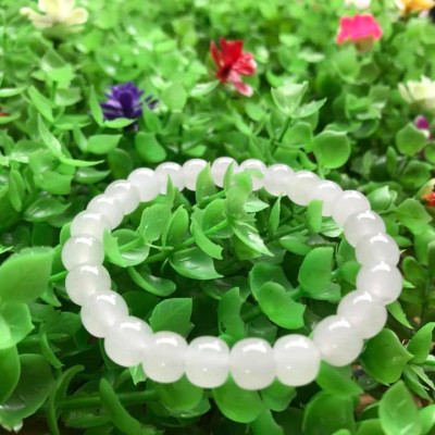 Vòng Tay Phong Thủy May Mắn Đá Ngọc Hoà Điền TRẮNG Tự Nhiên  Size 8mm Màu Trắng Ngọc bóng đẹp  Nữ mệnh Kim mệnh Thủy ạ