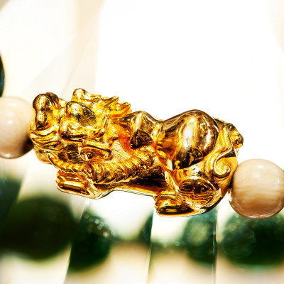 Vòng Tay Phong Thủy Ngọc Bích Canada (Phât Ngọc) VIP 7A Thiên Nhiên Mix Tỳ Hưu Cho Mạng Mộc - Hỏa