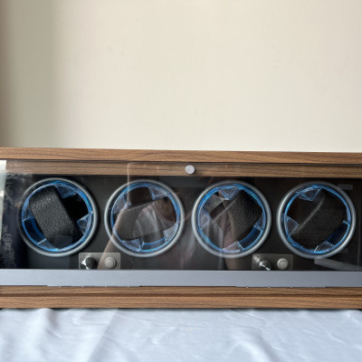 HỘP XOAY ĐỒNG HỒ CƠ TỦ ĐỨNG Mẫu tủ đứng 4 xoay đồng hồ cao cấp