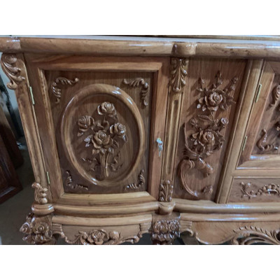 Kệ tivi louis hoa hồng đục tay gỗ hương đá