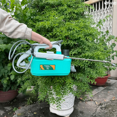 Bình Xịt Điện 5L Đeo Vai Sạc Pin Đa Năng – 3 Chế Độ Phun, Vòi Xịt Dài Tưới Cây, Vệ Sinh Sân Vườn, Chăm Sóc Vườn