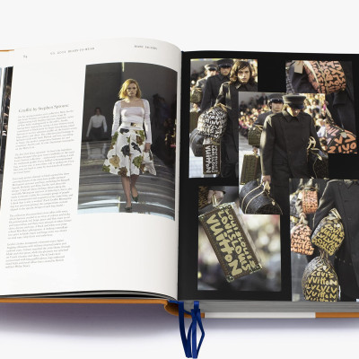 Artbook - Sách Tiếng Anh - Louis Vuitton Catwalk